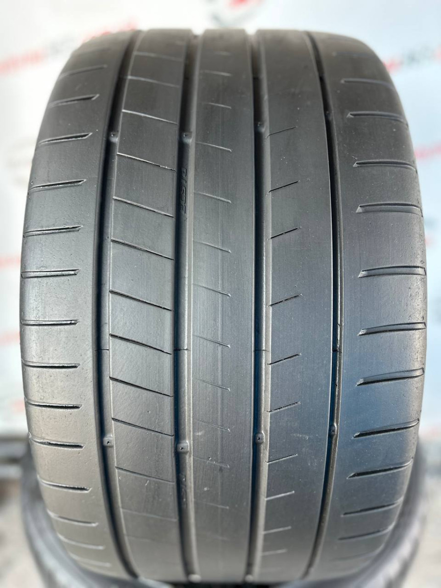 285/30 R19 KUMHO ECSTA PS91 6mm