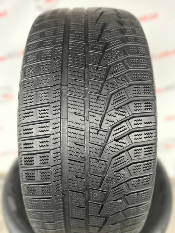 255/45 R19 HANKOOK WINTER I CEPT EVO2 W320 4mm