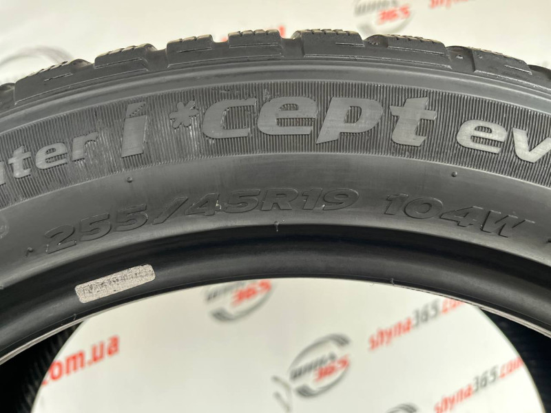 255/45 R19 HANKOOK WINTER I CEPT EVO2 W320 4mm