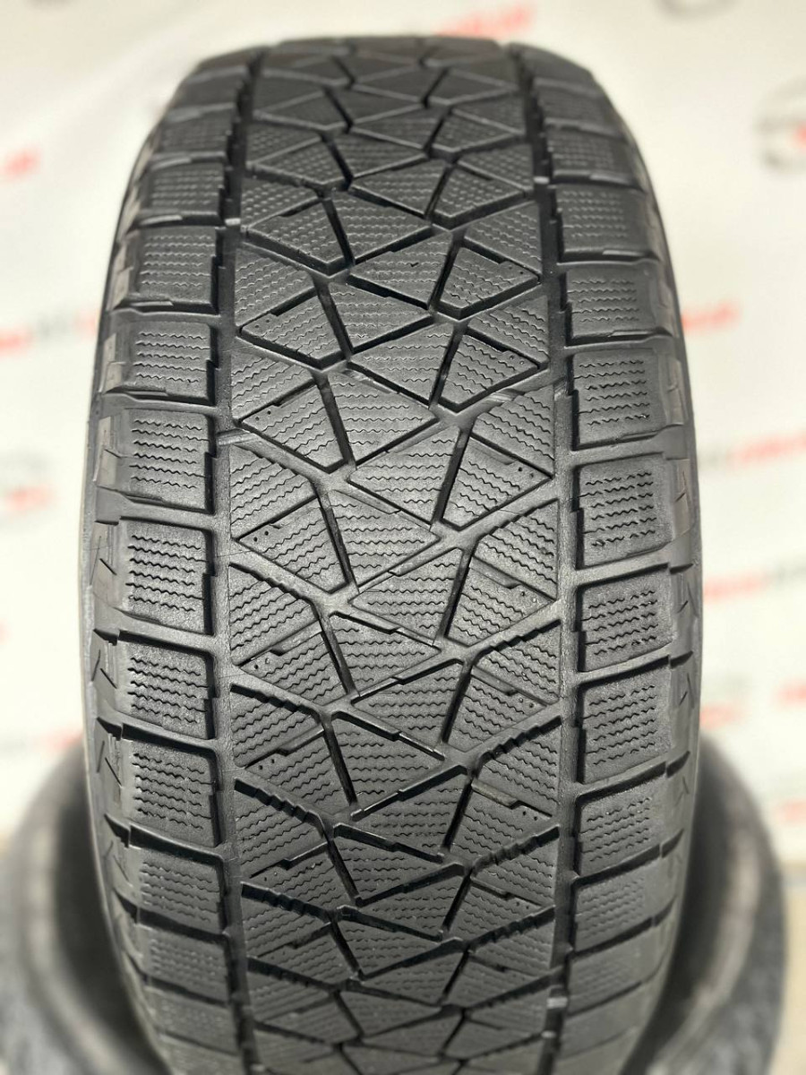 265/55 R19 BRIDGESTONE BLIZZAK DM-V2 8mm
