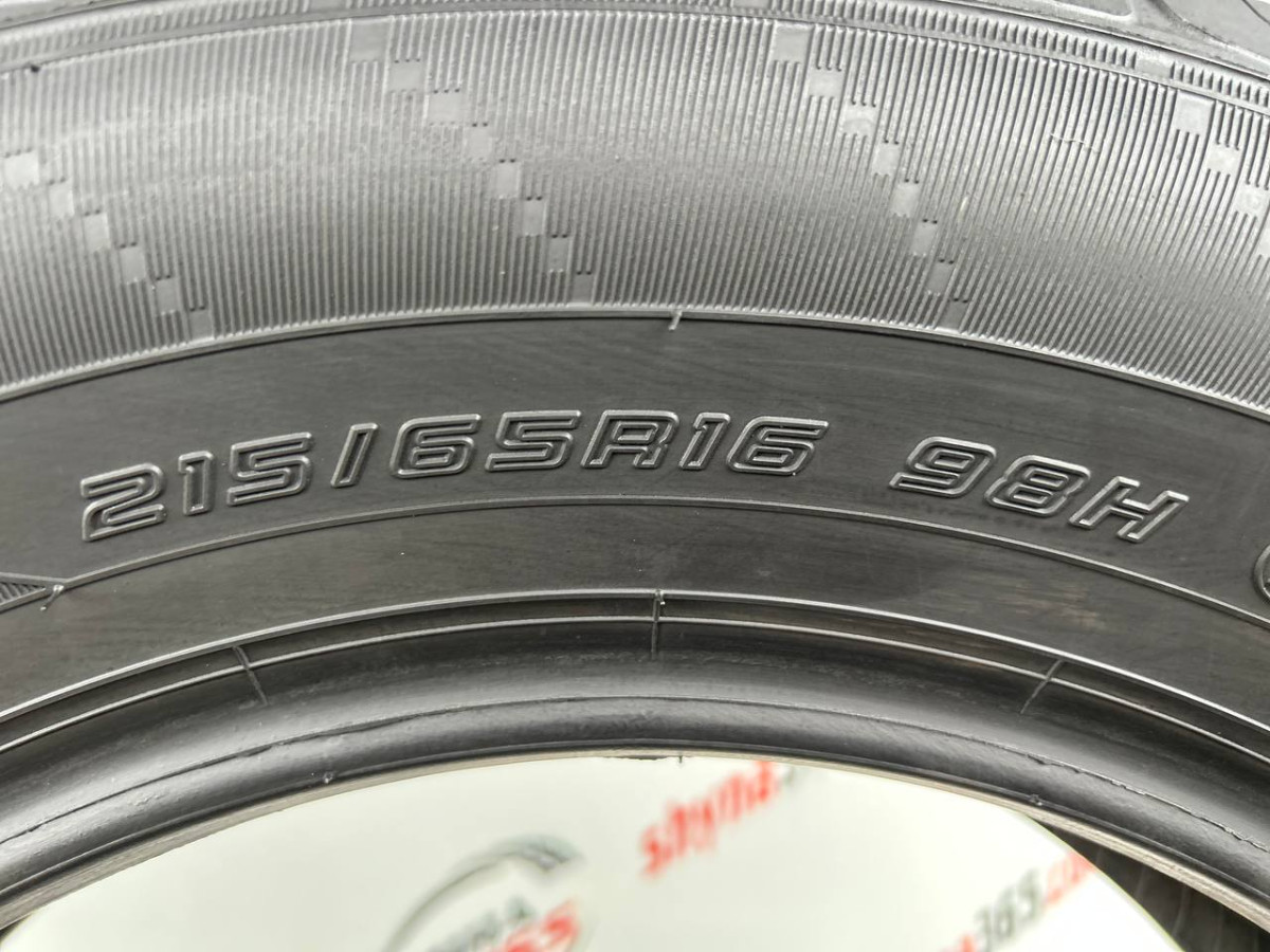 215/65 R16 DUNLOP ENASAVE EC204 7mm