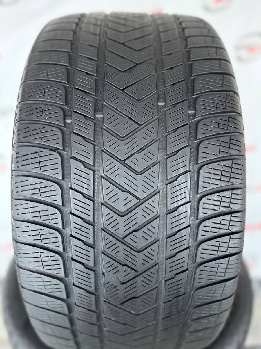 305/40 R20 PIRELLI SCORPION WINTER RUN FLAT 4mm