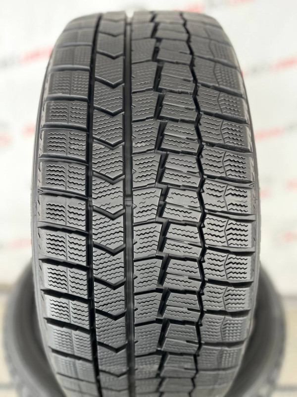 225/40 R18 DUNLOP WINTER MAXX WM02 8mm
