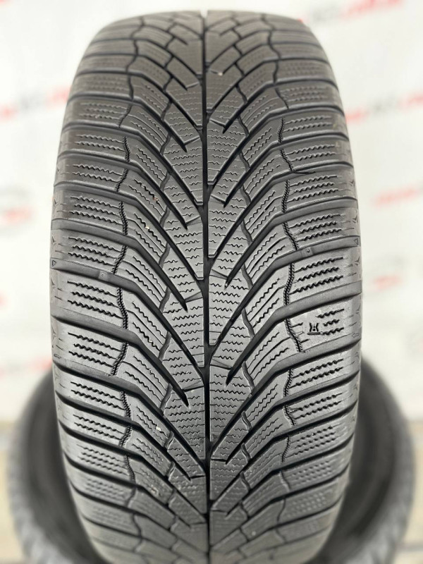 225/45 R18 KUMHO WINTERCRAFT WP52 7mm