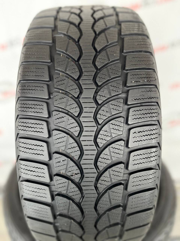 225/40 R18 BRIDGESTONE BLIZZAK LM-32 6mm