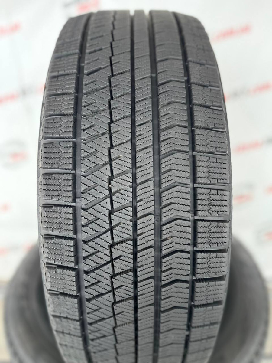 225/55 R18 BRIDGESTONE BLIZZAK VRX2 8mm