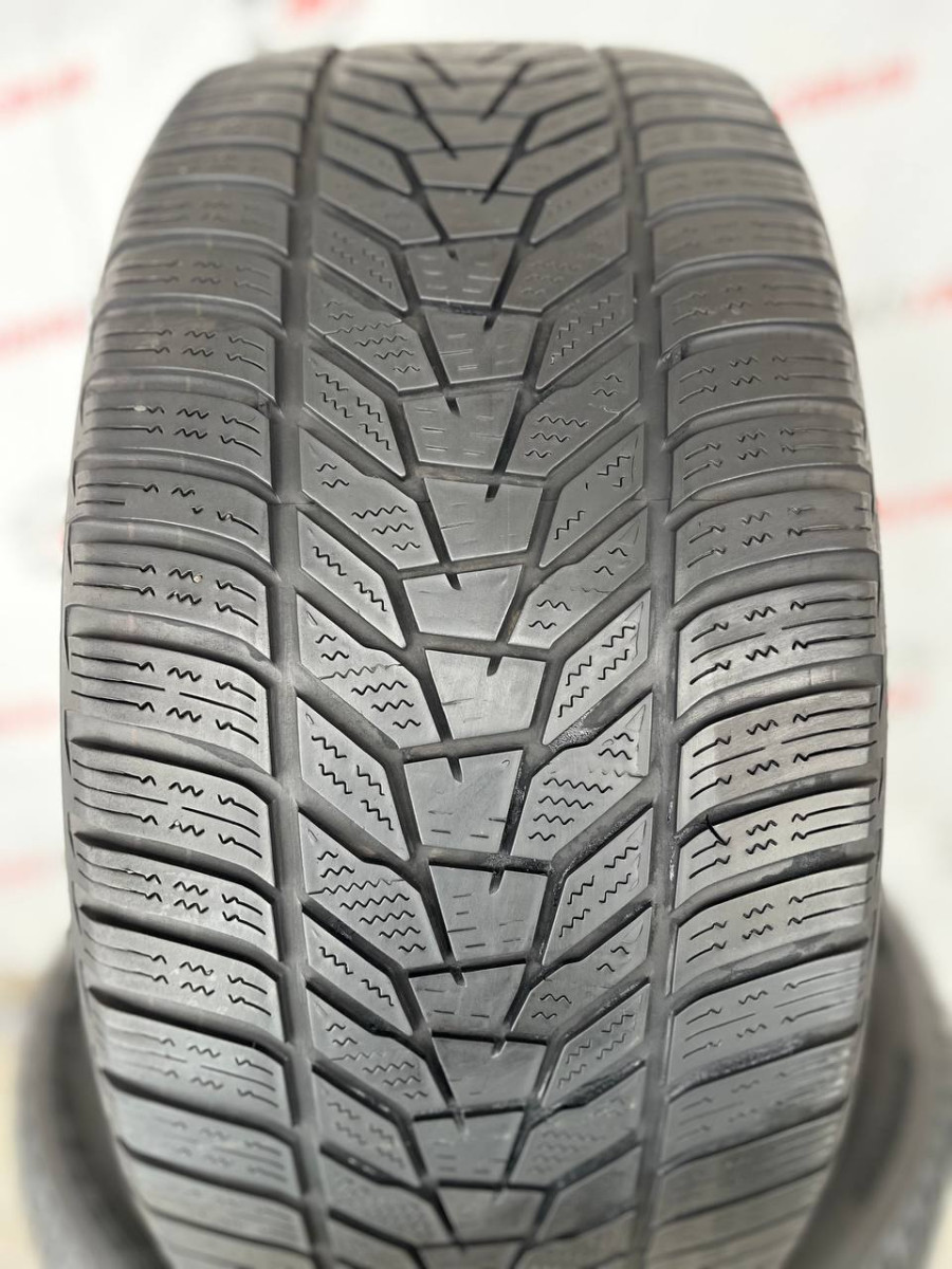 255/40 R18 HANKOOK WINTER I CEPT EVO3 W330 4mm