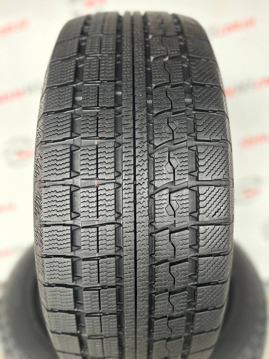 225/50 R18 TOYO WINTER TRANPATH MK4A 8mm