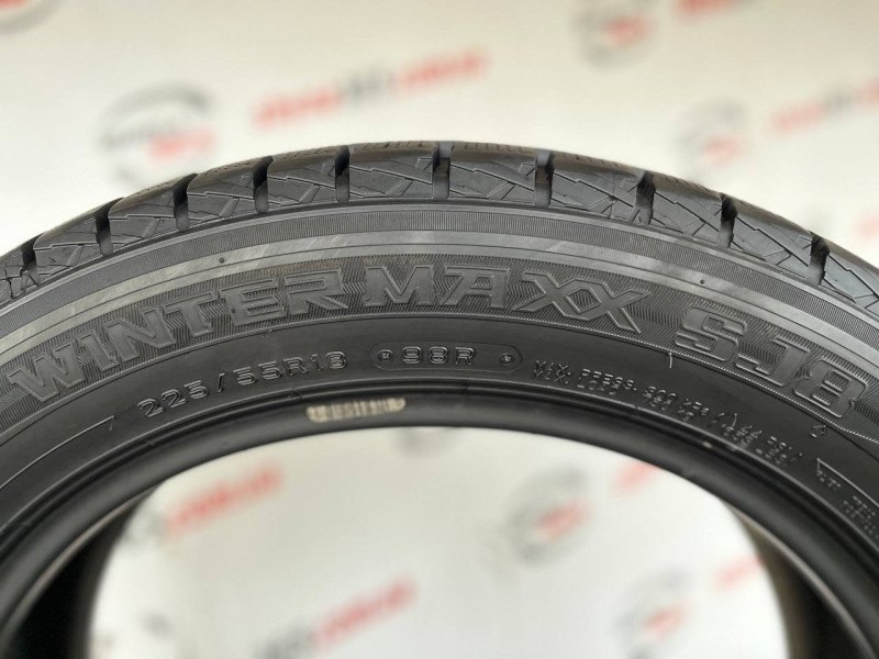 225/55 R18 DUNLOP WINTER MAXX SJ8 8mm