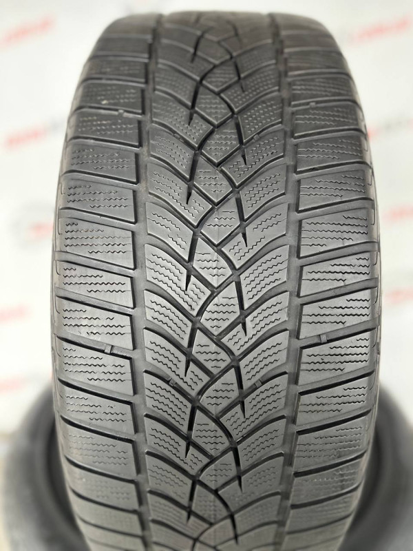 225/45 R18 GOODYEAR ULTRAGRIP PERFORMANCE GEN-1 RUN FLAT 5mm