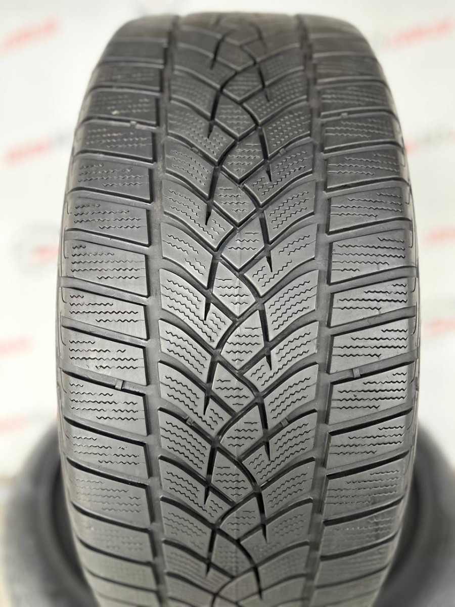 225/45 R18 GOODYEAR ULTRAGRIP PERFORMANCE GEN-1 RUN FLAT 5mm