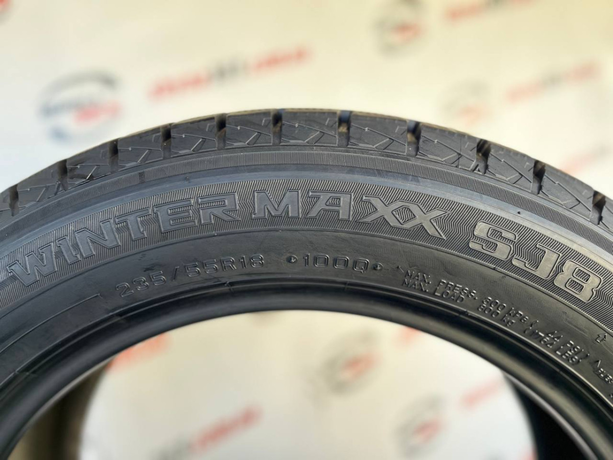 235/55 R18 DUNLOP WINTER MAXX SJ8 9mm
