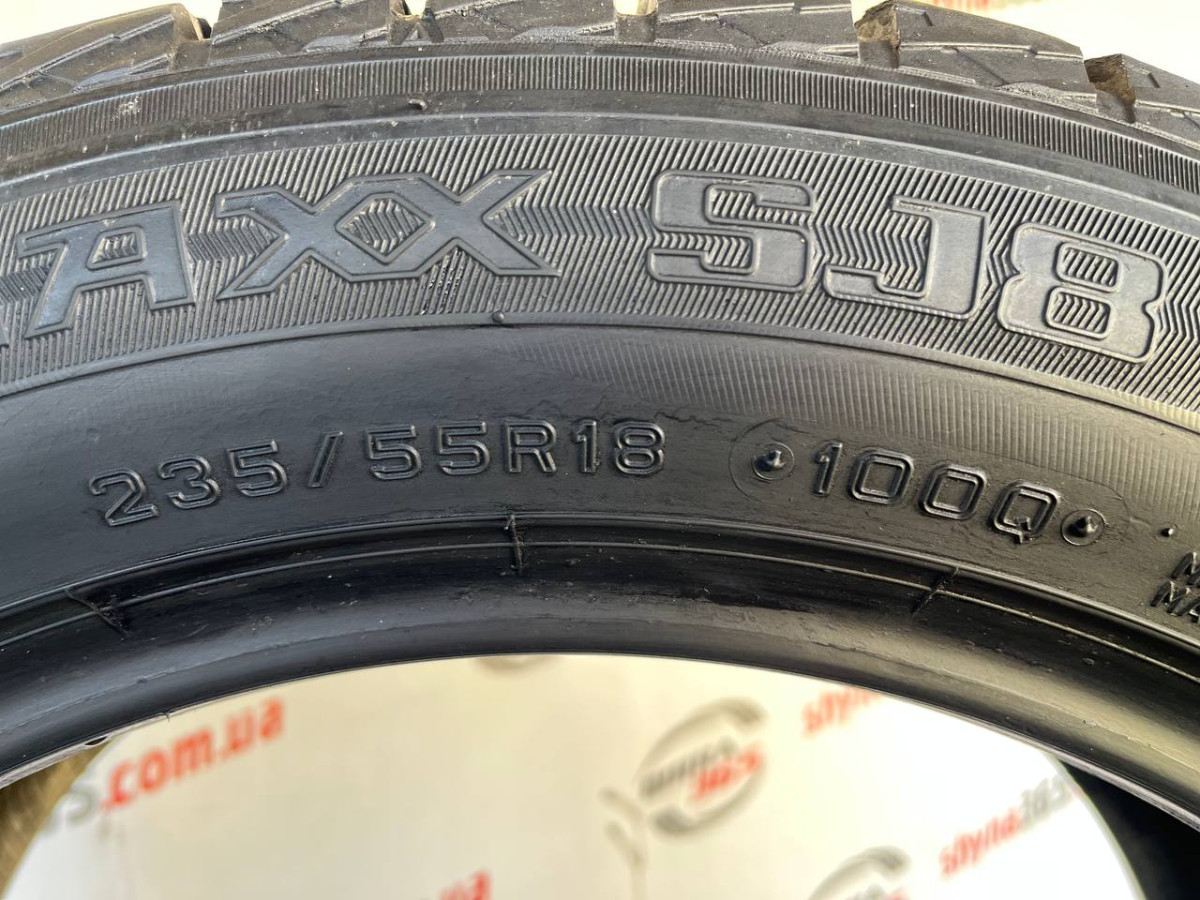 235/55 R18 DUNLOP WINTER MAXX SJ8 8mm